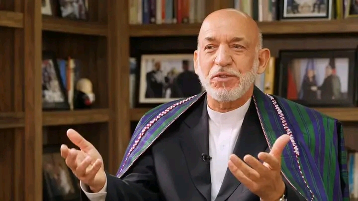 کرزی پاکستان ته:  زمونږ د اشخاصو نومونه په توغندیو نه؛ په علمي مرکزونو کېږدئ